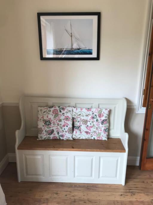 Lovely Quiet Sleeps 4 Adults, 4 Children, Dog Friendly * Cley next the Sea